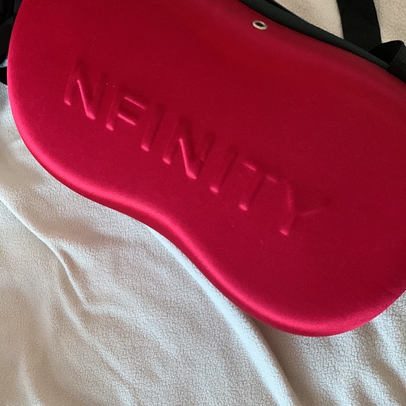 Nfinity cheerleading shoes size 8.5 - Picture 4 of 5